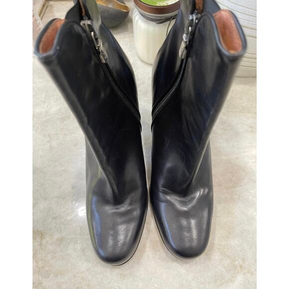 Couture Donald J Pliner heeled booties sz 6m - Picture 15 of 16